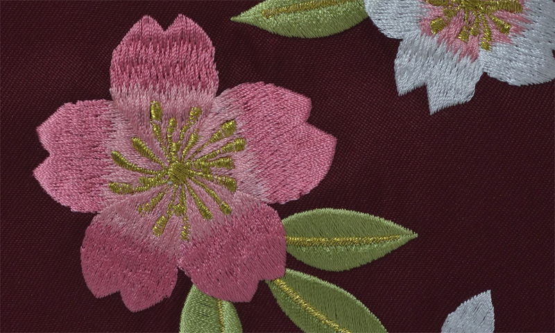 卒業袴［黒地の薬玉模様］