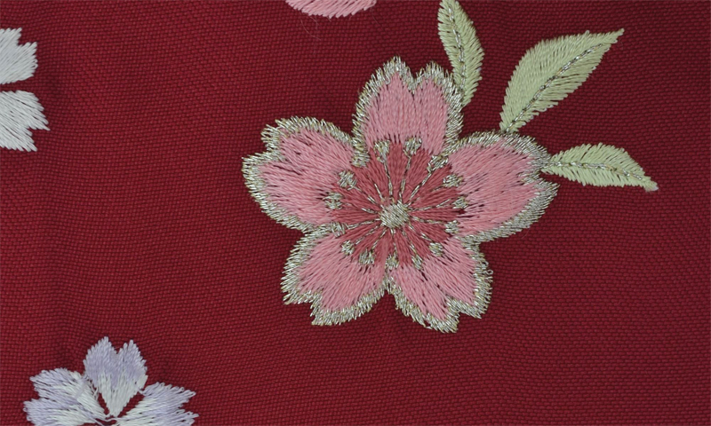 卒業袴［黒地の桜花模様］