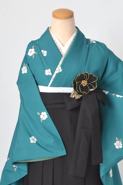 卒業袴［青地の桜花模様］
