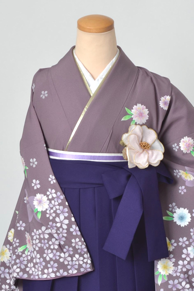 卒業袴［小豆色地の桜花模様］