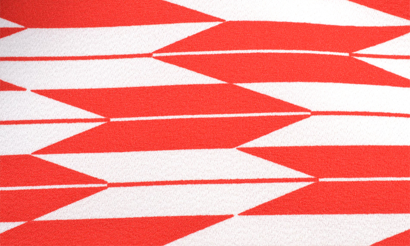 卒業袴［白地の矢羽根模様］