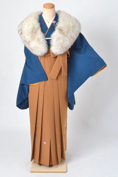 卒業袴［青地の桜花ワンポイント模様］