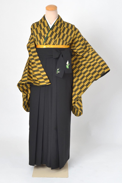 卒業袴［辛子色地の矢羽根模様］