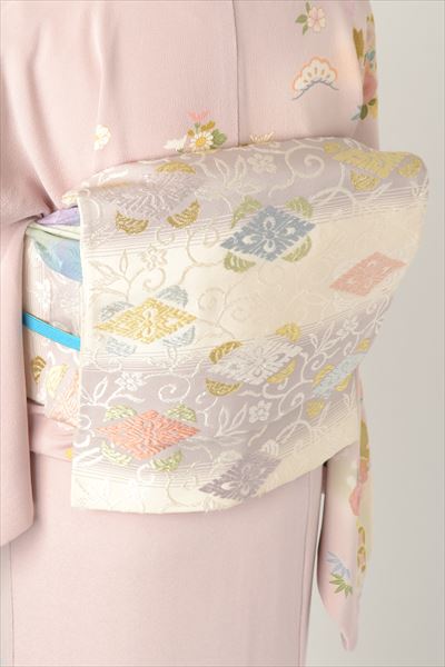 訪問着［ピンクの雪輪模様］