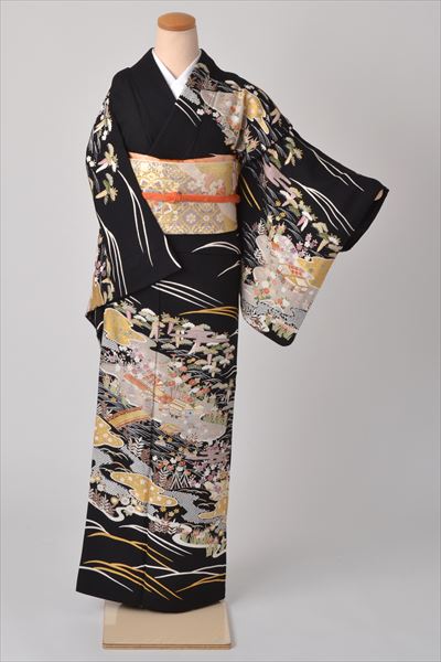 訪問着［黒地に御所解模様］