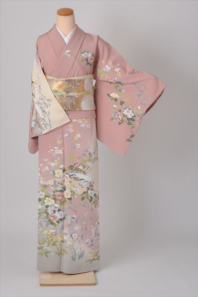 訪問着［薄紅梅色の地紙模様］