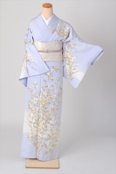 訪問着［水浅黄の花模様］