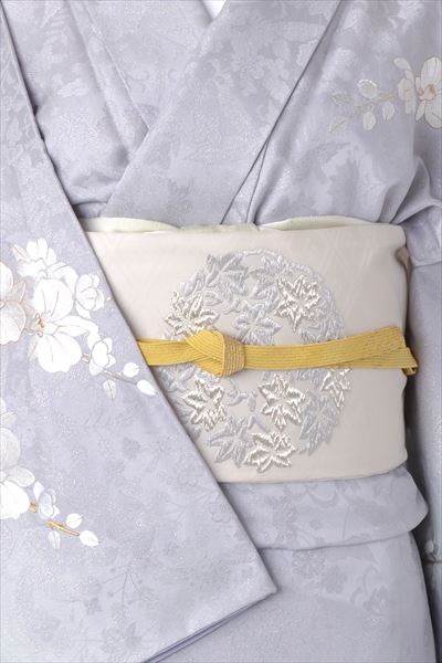 訪問着［グレイ地にランの花模様］