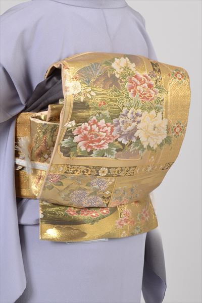 訪問着［グレー地の雪輪模様］