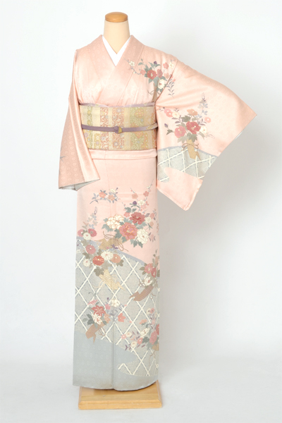 訪問着[淡いピンク・花]