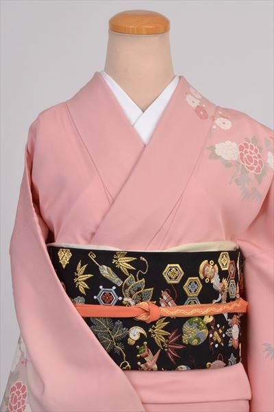 訪問着［桃色の花車模様］