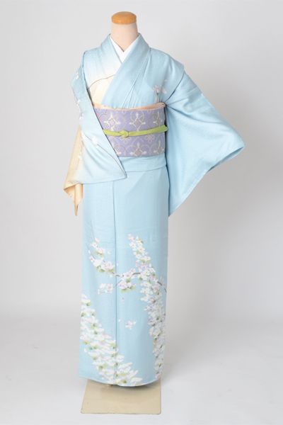 訪問着「水色に白、藤色の四季花模様」