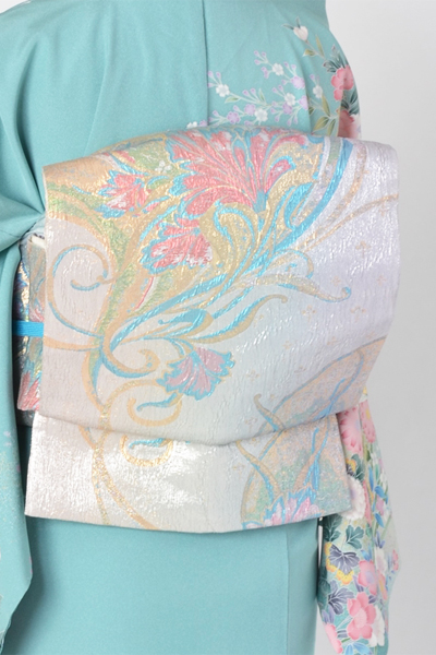 訪問着「薄浅葱色に牡丹模様」