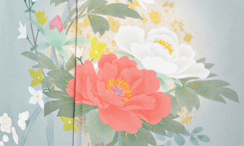 訪問着「グレーに牡丹模様」