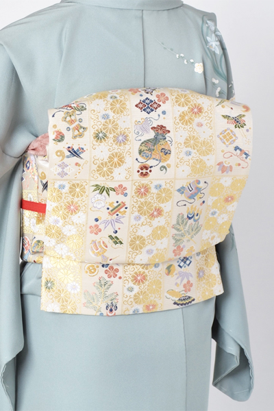 訪問着「グレーに牡丹模様」