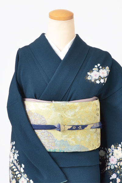 訪問着[藍色地の辻が花模様]