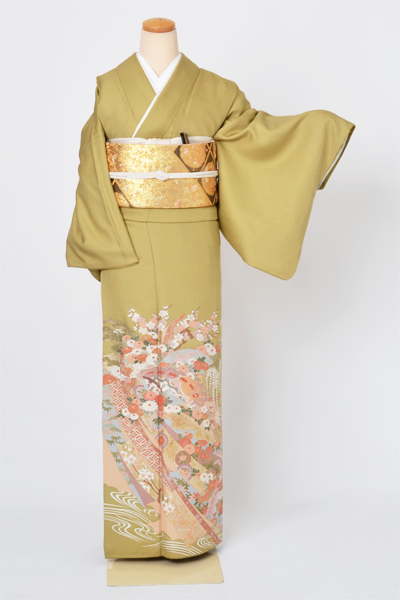 色留袖［檜扇・菊］