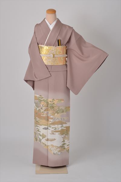 色留袖［紅藤の江戸解模様］