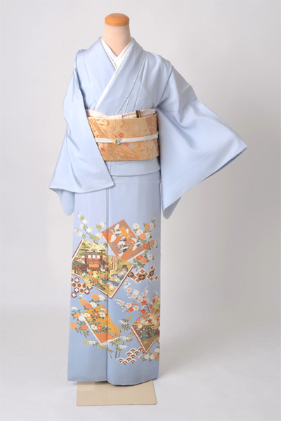 色留袖[水色の冊子模様]