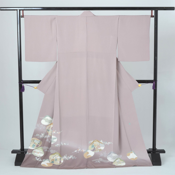 色留袖[うす紫の貝模様]