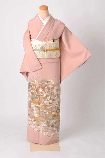 色留袖[うす紅梅色の自然風景模様]