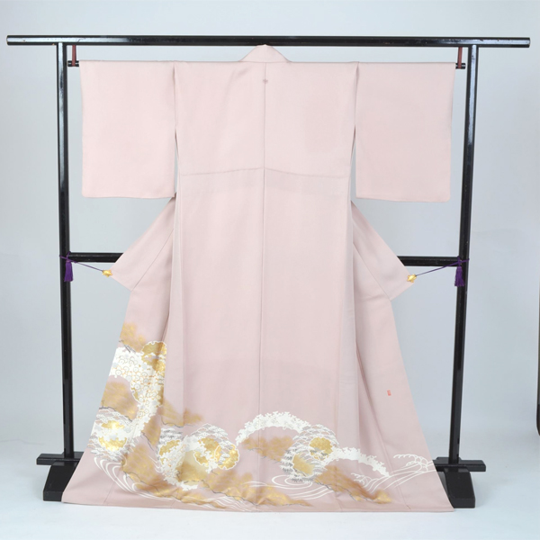 色留袖[灰桜色の松竹梅模様]