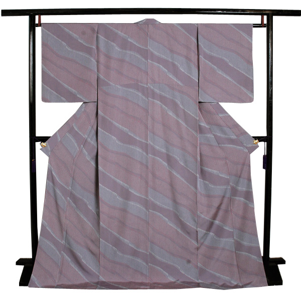 小紋［薄紫色地の縞模様］