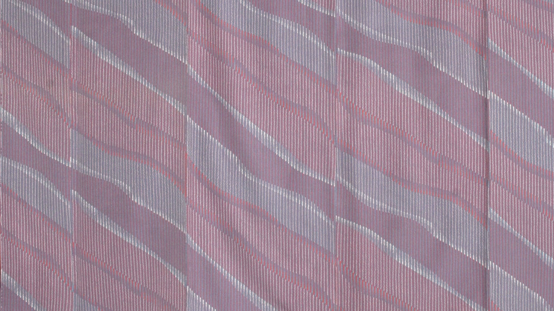 小紋［薄紫色地の縞模様］