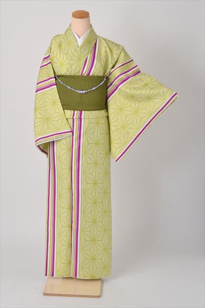 小紋［若草色の麻の葉模様］