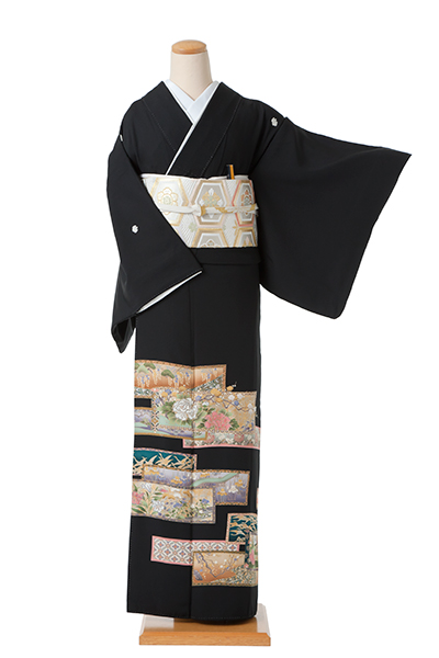 黒留袖(四季の花・鶴)