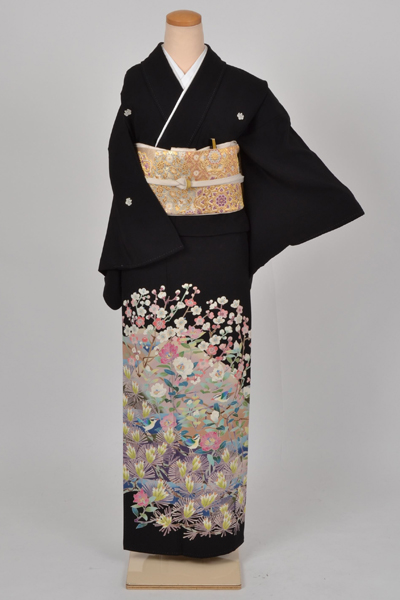 黒留袖［本加賀友禅の松梅模様］