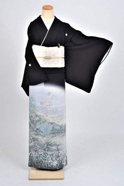 黒留袖[自然風景模様]