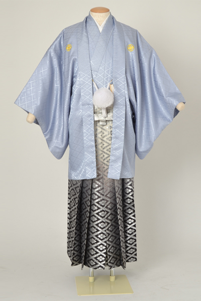 男物紋付・羽織(淡いグレー紋付・黒グレーぼかし袴)