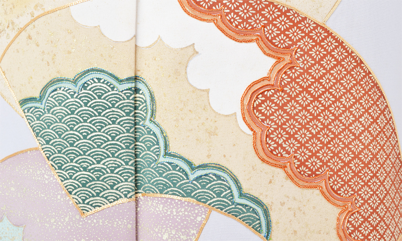 単衣色留袖［灰色の地紙模様