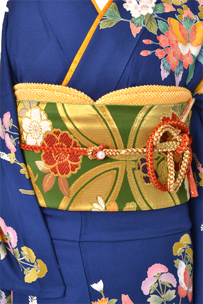 単衣振袖［紺地の百合模様］