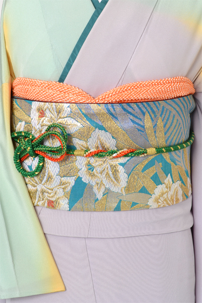 単衣振袖［薄紫色地に扇］