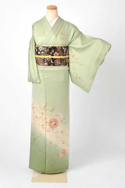 単衣訪問着[若草色地の雪輪]