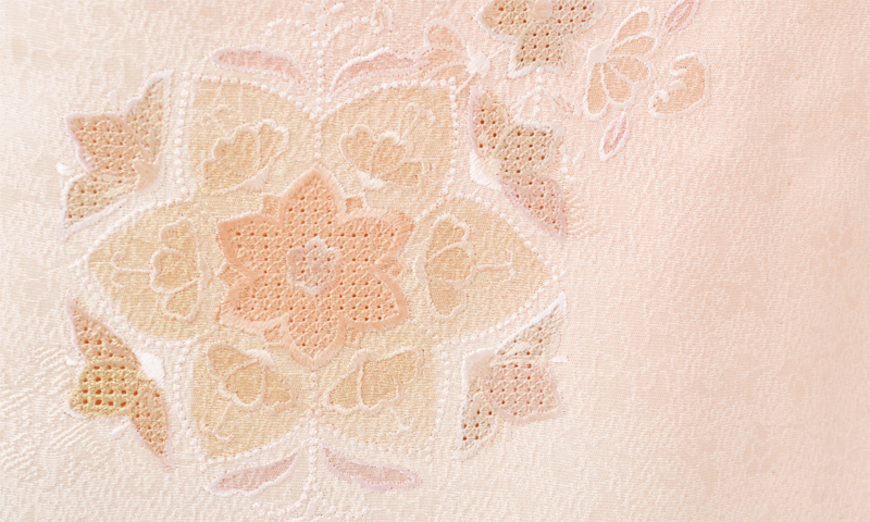 単衣訪問着［サーモンピンクの華文様］