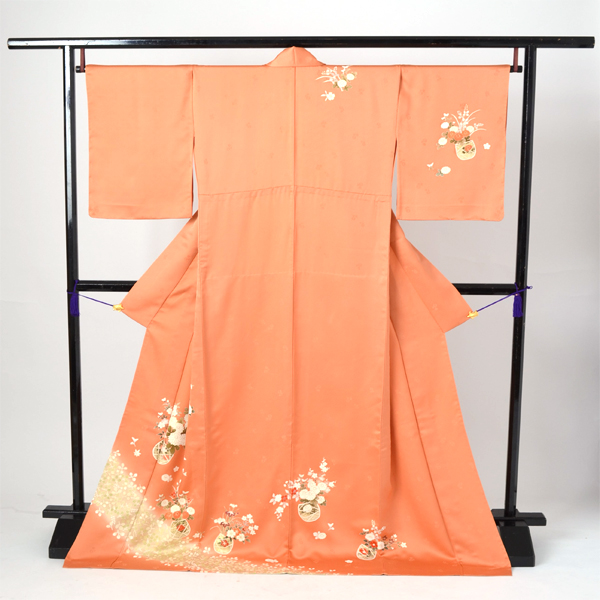 単衣訪問着［朱色地の花篭模様］