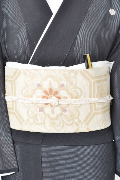 絽黒留袖[檜扇・御所車]