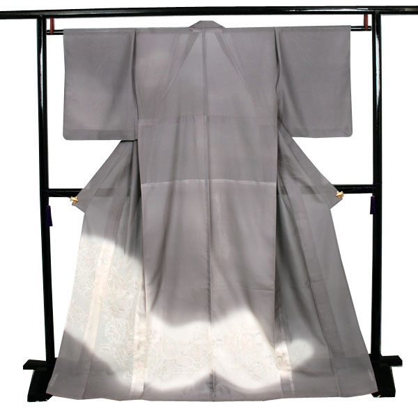 紗訪問着(淡小豆色・スワトウ・唐花)