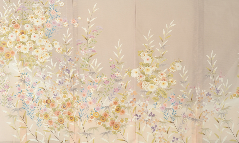 絽訪問着[霞色地に秋草模様]