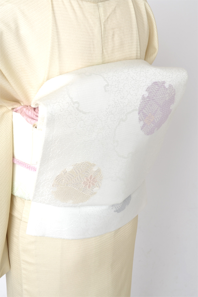 絽訪問着[百合の花]