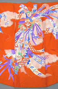 女児産着［朱色地に鳳凰束ね熨斗模様］