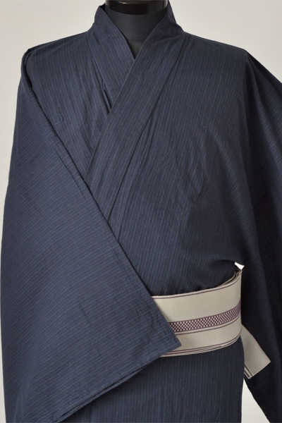 浴衣［180-190cｍ］紺地の細縞模様