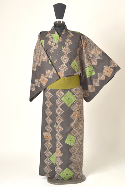 浴衣［171-179cｍ］利休鼠の三枡模様