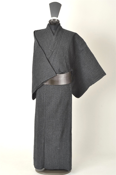 浴衣［174-182cｍ］黒地の竪横絣