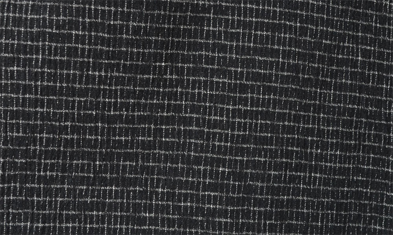 浴衣［174-182cｍ］黒地の竪横絣