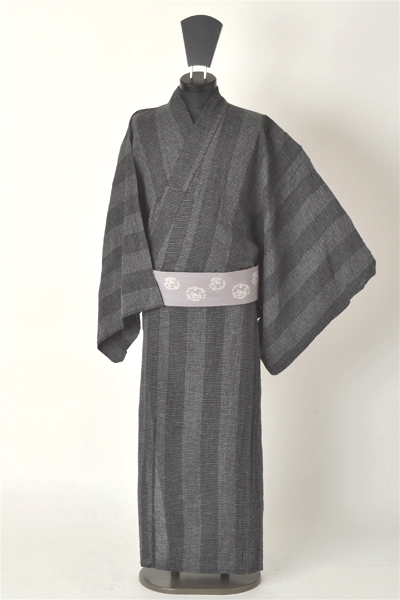 浴衣［182-190cｍ］黒&グレイの竪縞の絣模様