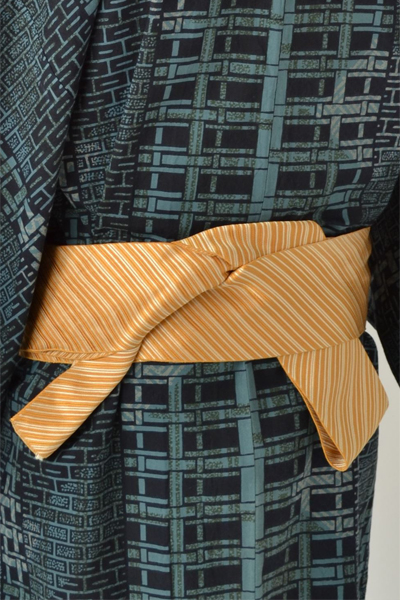 浴衣［166-174cｍ］紺地の組み模様